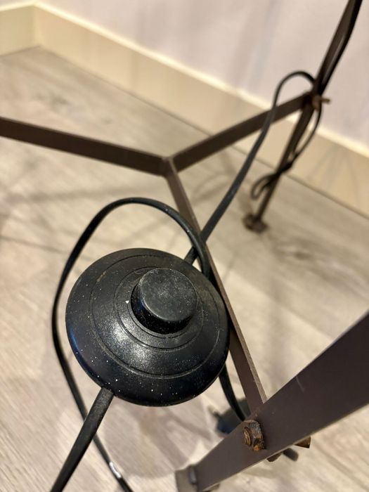 Candeeiro de pé - estilo projetor