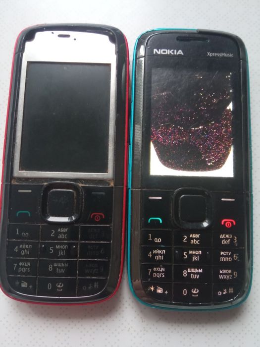 Мобільний телефон Nokia 513c-2