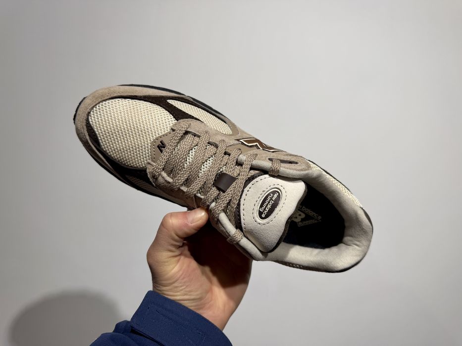 Кросівки чоловічі New Balance 2002 Beige M2002RZR