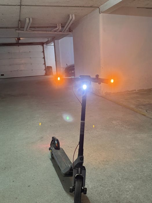 Trotinet Eletrica Segway ninebot 3