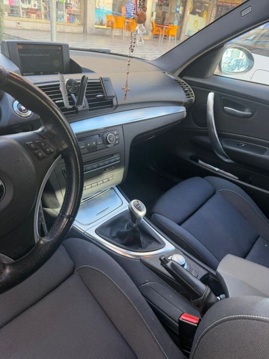 Bmw serie 1 (4800€)