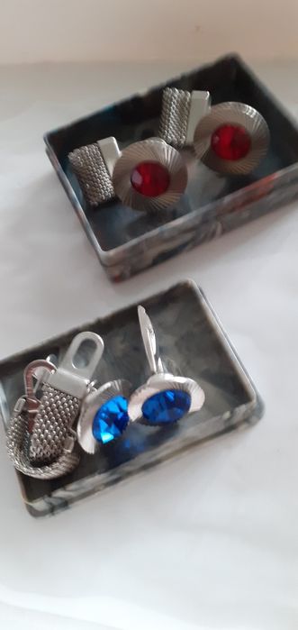 Нові запонки із чеським кришталем