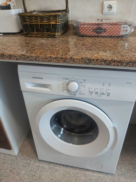 Apartamento T1 mobilado na Reboleira, Amadora
