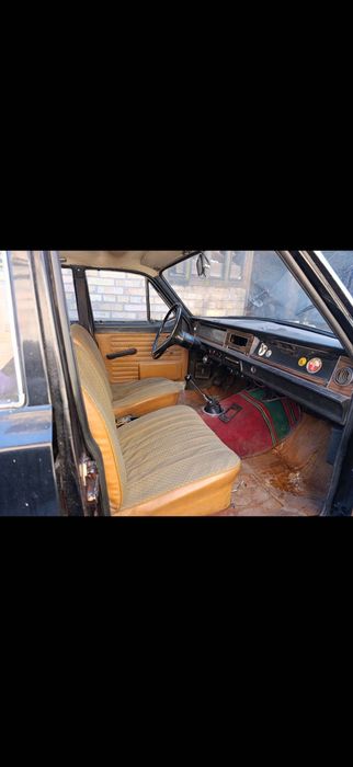Автомобіль волга 24