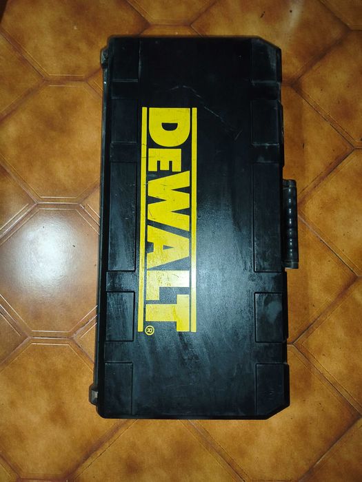 Martelo Demolidor DeWalt D25899