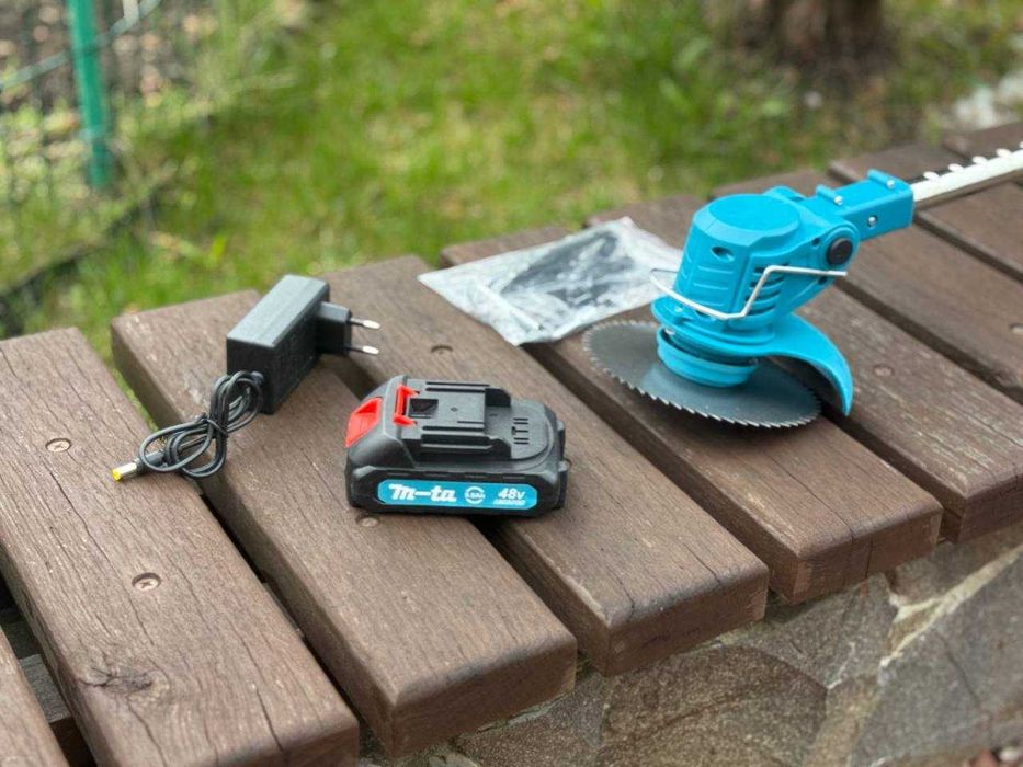 Акумуляторна тример-коса Makita 48V (2х5Ah) Акумуляторна газонокосарка електрична коса, садовий, триммер, кущоріз для трави. компактна, без проводів