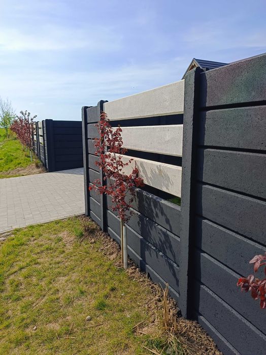 Ogrodzenie betonowe palisadowe barwione w masie - komplet