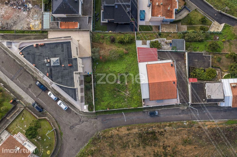 Terreno urbano 550m2, Construção Moradia – Alheira de Aquém, Pedros...