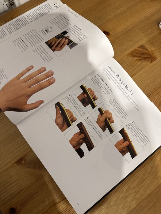 Nauka gry na gitarze - książka / podręcznik