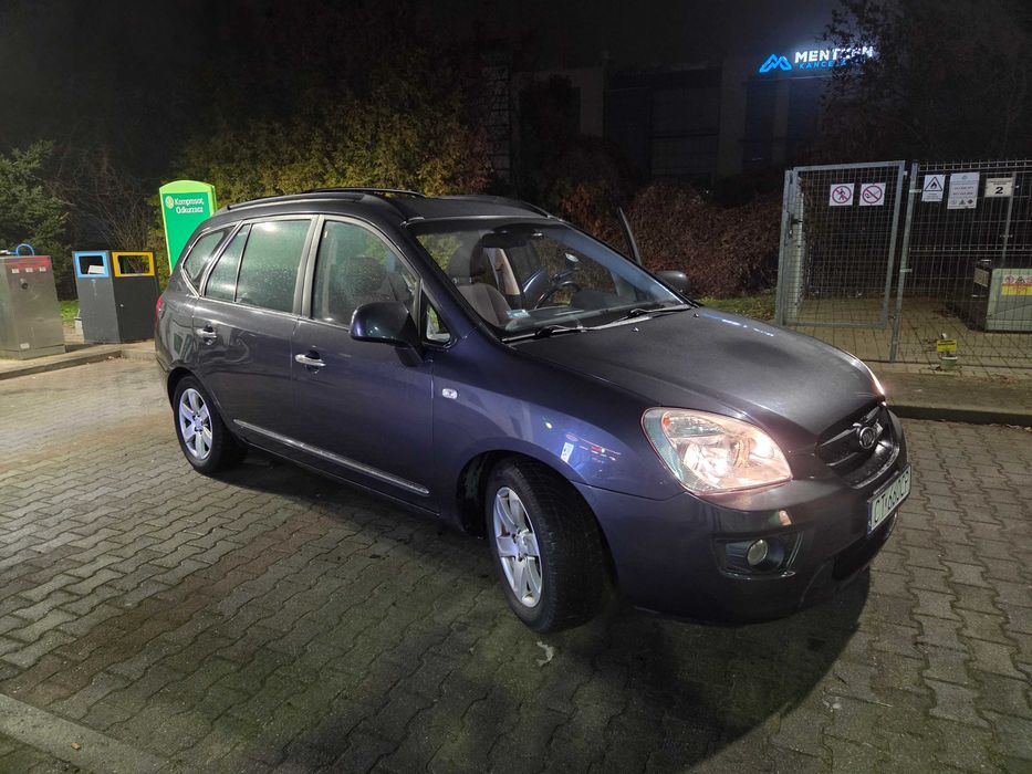 Kia Carens III (2008)