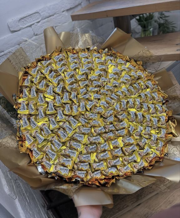 Їстівні букети на замовлення до 14 лютого