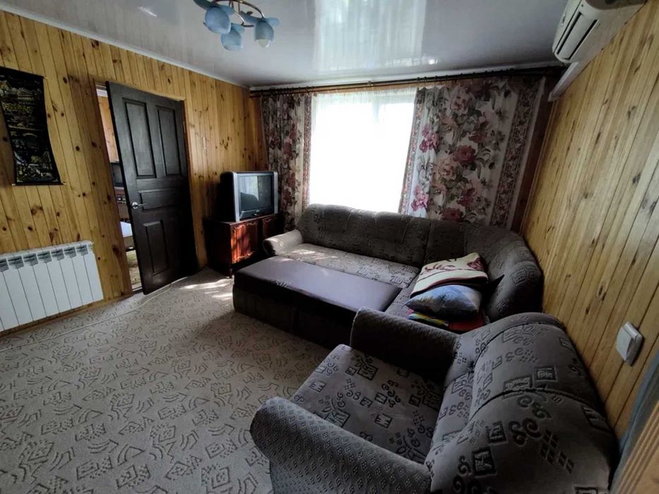 Продам будинок с.Горбовичі.Підвал,газ,сад,альтанка,гараж