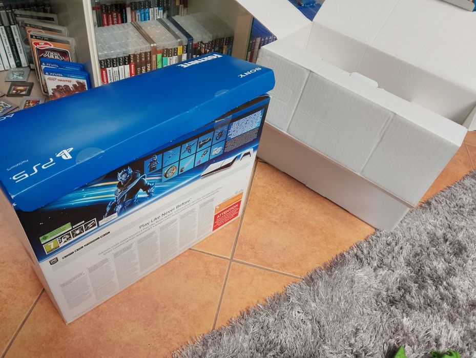 Caixa ps5 Slim Fortnite
