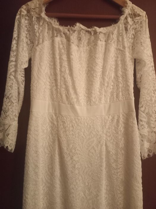 Vestido  Branco em renda a estrear