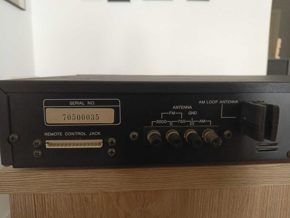 Tuner e Amplificador Singer