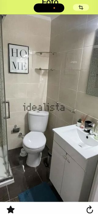 Alugo uma suite em apartamento