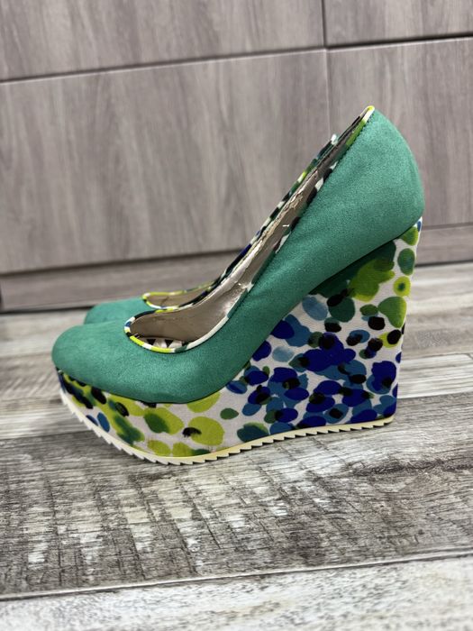 Жіночі туфлі замшеві