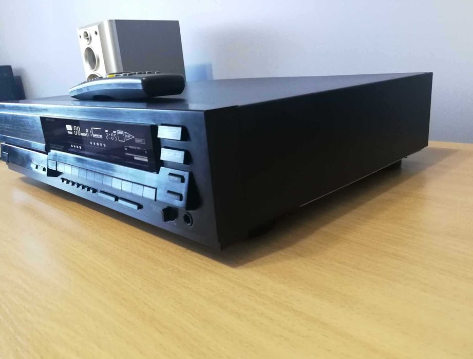 Odtwarzacz CD YAMAHA CDX-810 Wysoki model ! Stan Idealny ! Pilot