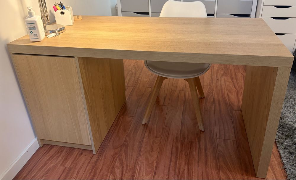 Secretária Ikea carvalho