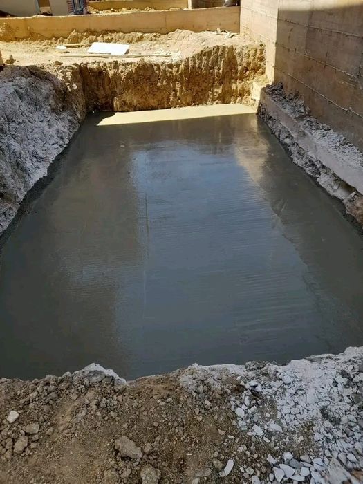 Canalizador, pedreiro, pintor,jardins, piscinas,relva sintética e natural, decks ,remodelação