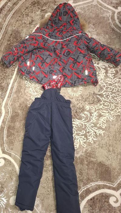 Зимній комбінезон