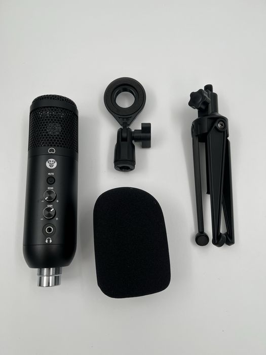 Microfone Fantech Leviosa MCX01 Rgb