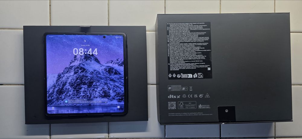 HONOR Magic V3 em excelentes condições, bem estimado. Com caixa e todos os  acessórios.