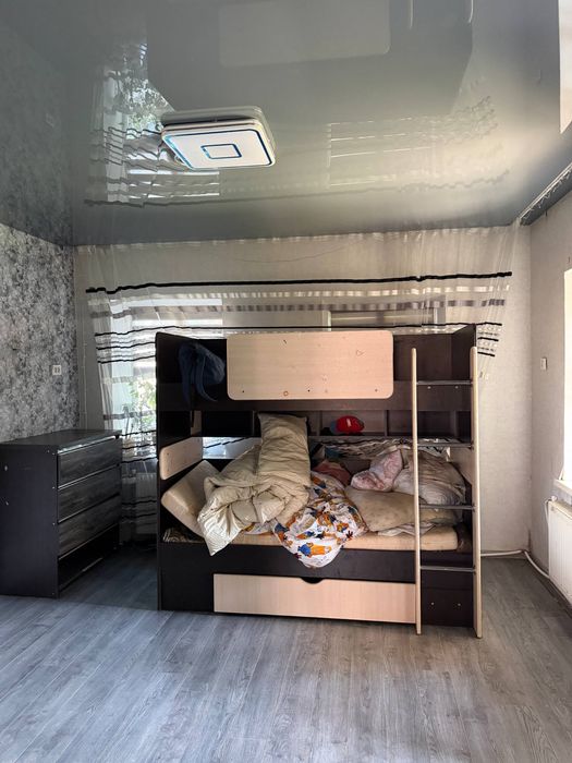 Продаж 4 кімн. буд. Водоспадна (Тувинська), 18, КДЗ, Карачуни