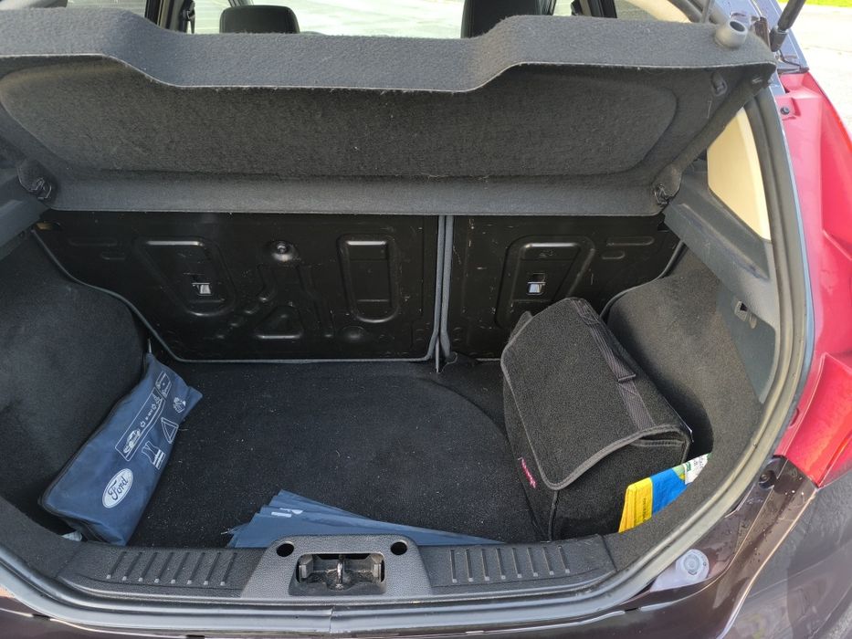 Ford fiesta 1.25 Titanium full extras