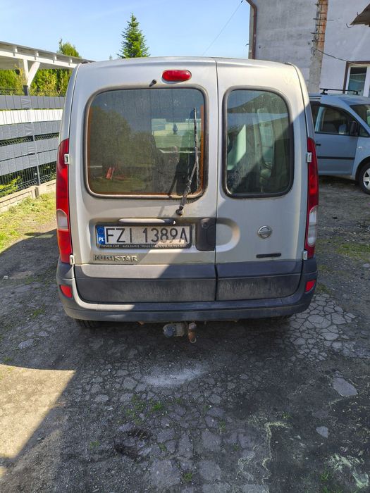 Nissan Kubistar 2004r.
