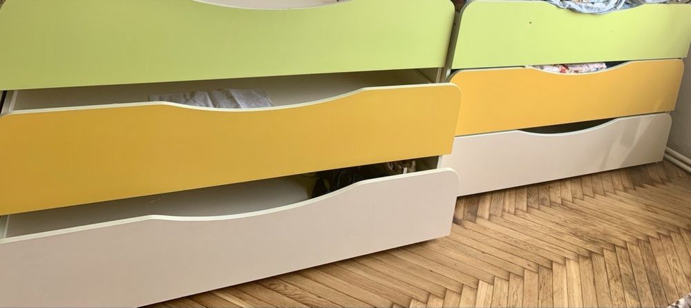 Ліжечко дитяче ( комод)