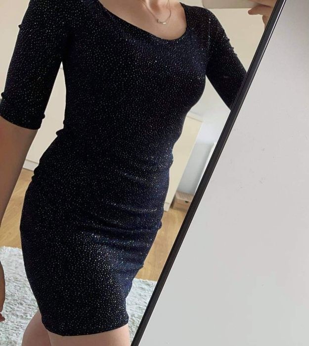 New Look - dopasowana sukienka mini