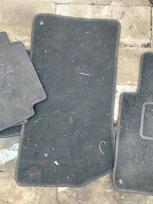 wycieraczki dywaniki pod nogi bmw e46 europa