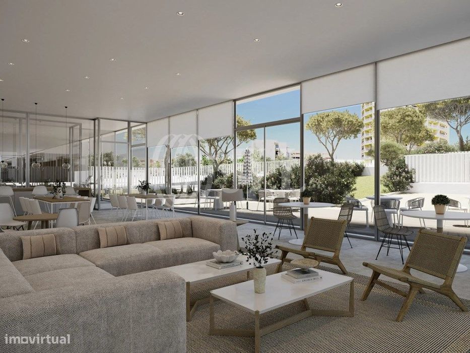 Apartamento T4, novo, no Ribamar, com piscina e estacionamento, em ...