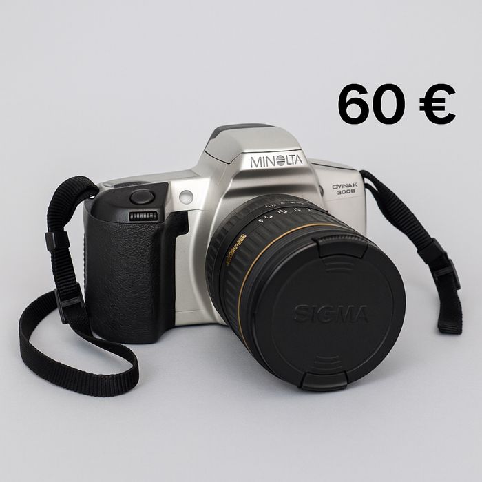 Minolta Dynax 500si + Sigma 28–70 mm Lens64737765971329120