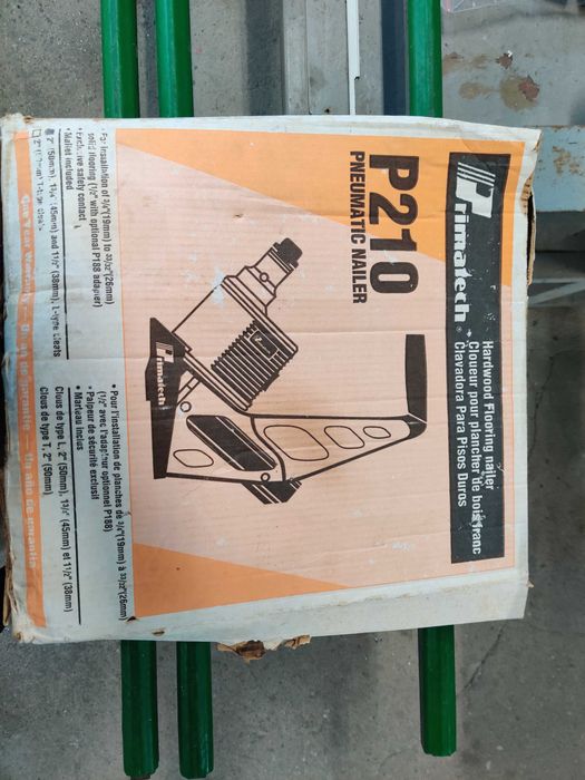 Máquina de pregar soalho PRIMATECH P210