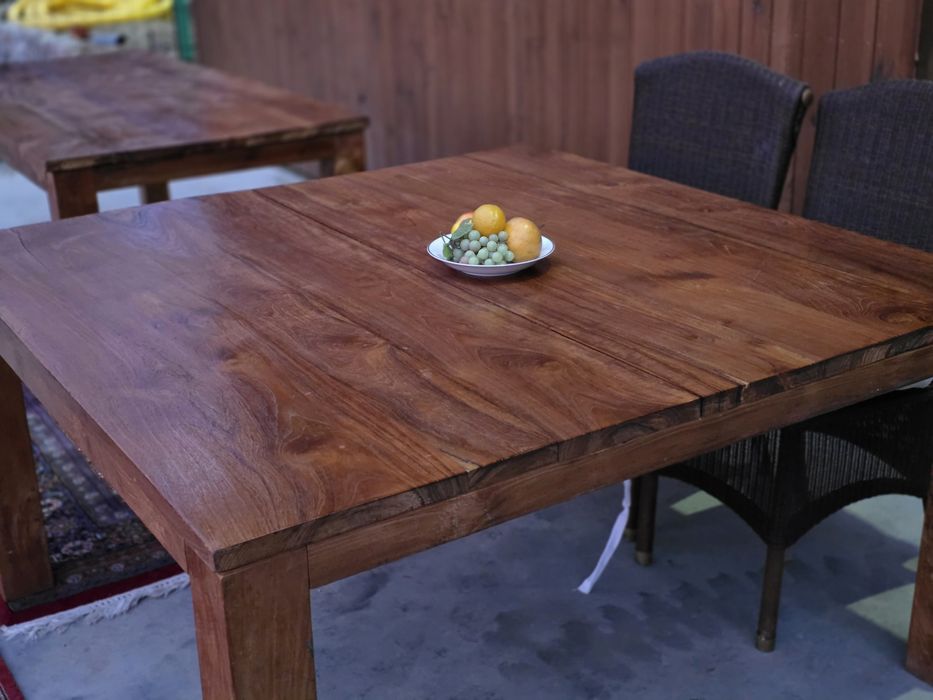 Kolonialny stół kwadratowy 140 cm tekowy #1675 Stylowy Węgrów