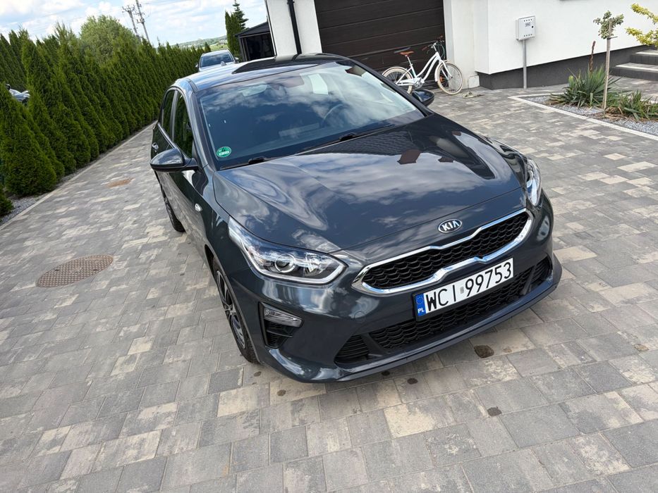 Samochód osobowy Kia Ceed