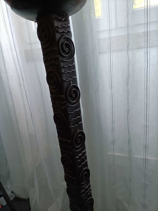 Par de castiçais de ferro fundido