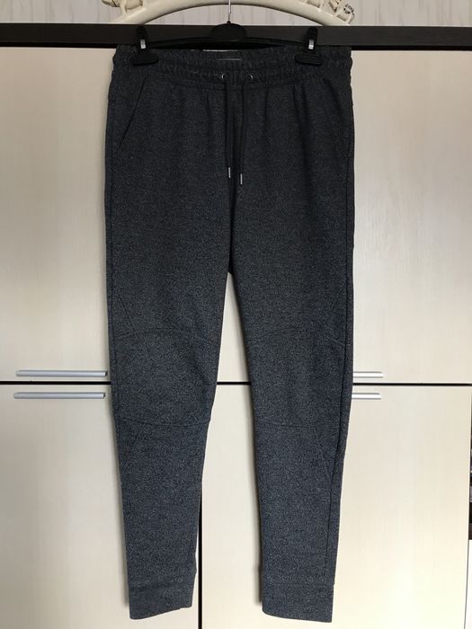 Спортивні штани унісекс