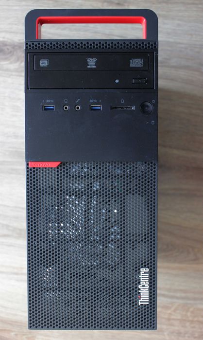 Komputer Lenovo ThinkCentre M700