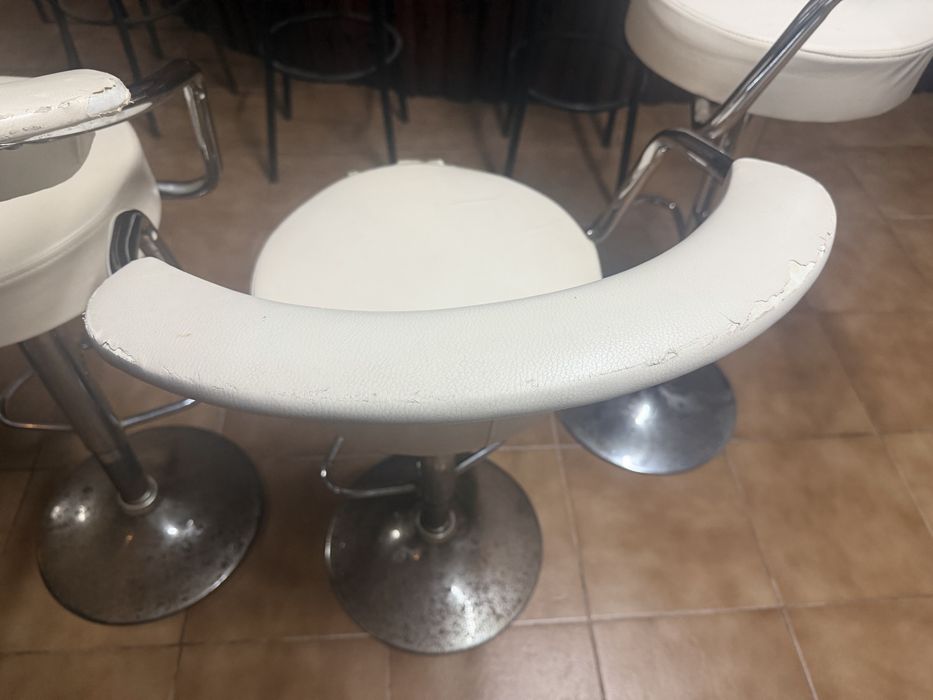 3 bancos bar usados