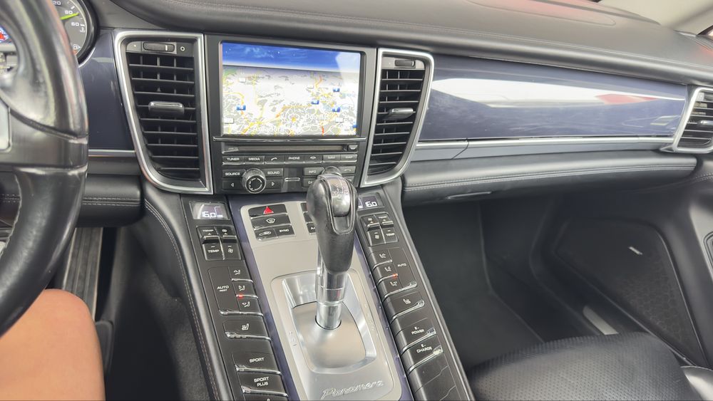 Porsche panamera s e- hybrid