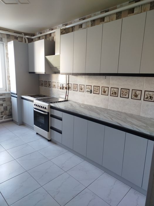 Продам кухню фасад МДФ крашений