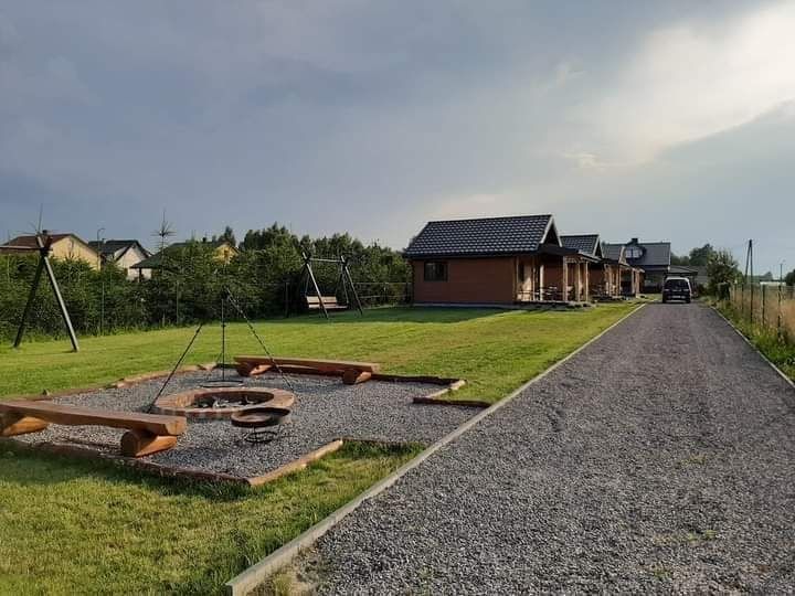 Domki z widokiem na Jezioro-Firlej Kunów