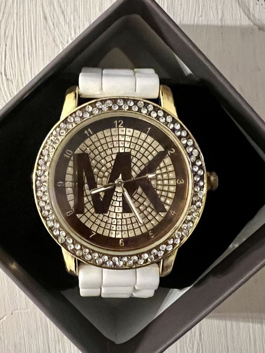 Relógio Michael Kors Dourado e Branco