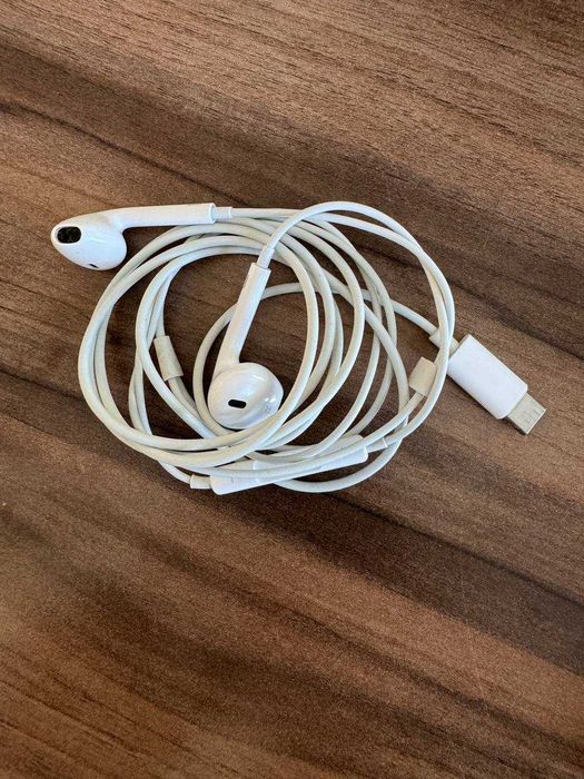 Apple EarPods USB-C — microfone não funciona