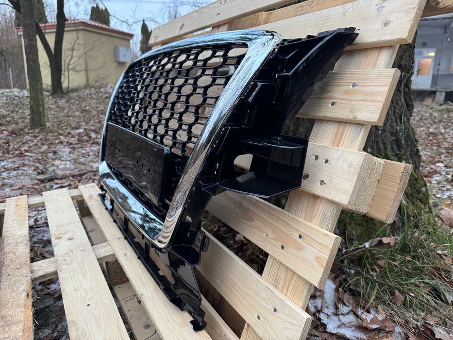 Grill Atrapa Audi Q5 8R 08-12 styl RSQ5 CHROME