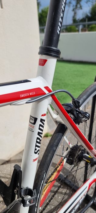 Bicicleta estrada KTM 2000