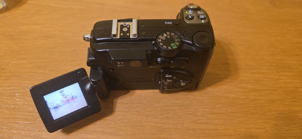 Nikon Coolpix 5400